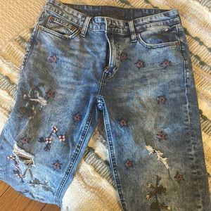 Lucky brand floral embroidery jeans